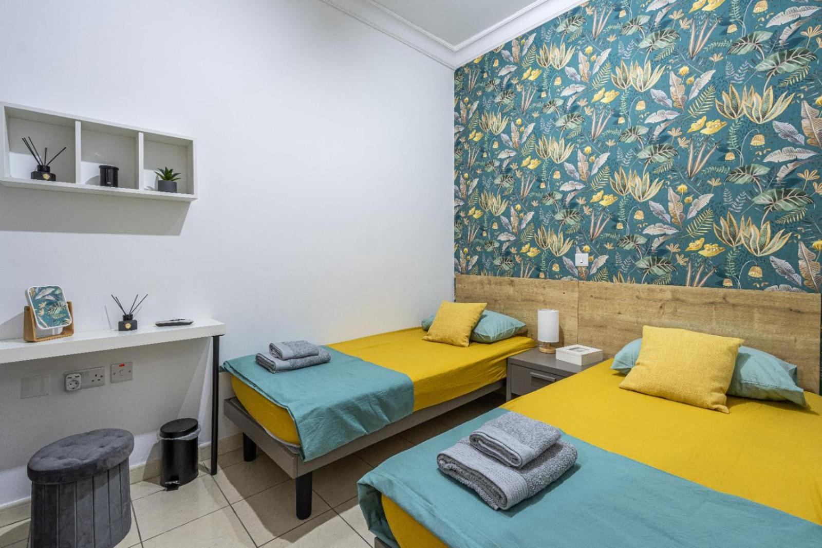 Apartamento Morina Court San Julián Exterior foto